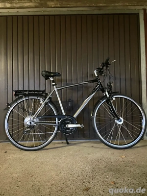 28"Zoll KTM-AVENTO-Plus Trekking Bike.24-Gang.RH:56cm(MAGURA-Bremse).