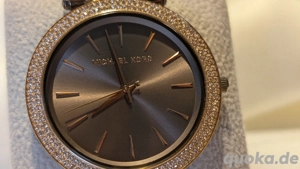 Weihnachtsgeschenk? Armbanduhr Damen MK 