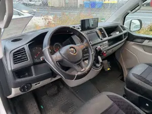 Volkswagen T6 Transporter T6 LANG LED DSG AUTOM. NAVI 8 SITZE STDHZG 150KW Bild 4