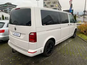 Volkswagen T6 Transporter T6 LANG LED DSG AUTOM. NAVI 8 SITZE STDHZG 150KW Bild 3
