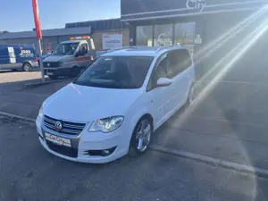 Volkswagen Touran R-Line Edition*Automatik*145Tkm*