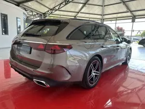 Mercedes-Benz E 300 E 300 T e AMG AHK+PANORAMA+DISTRONIC+LEDER+HUD Bild 4