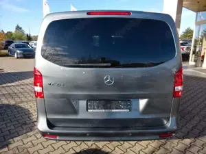 Mercedes-Benz V 220 V 250 d extra 190PS 9G-tronic Distronic Bild 5