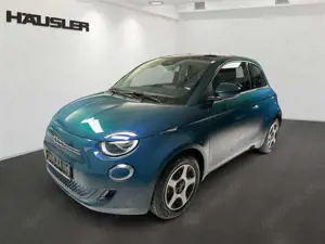 Fiat 500e Action Lichtsensor Spurhalteassistent USB 3.900km