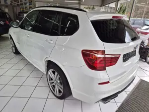 BMW X3 xDrive 20 d M Sportpaket Bild 4