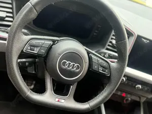 Audi A1 A1 Sportback / Citycarver 25 TFSI Sportback S line Bild 5