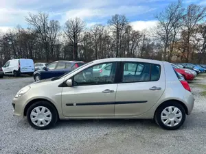 Renault Clio Edition 1.6/Klimaautomatik/Sitzhzg./5-trg. Bild 5