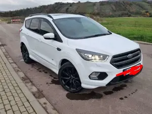 Ford Kuga 2.0 TDCi 4x4 Aut. ST-Line NEUER MOTOR
