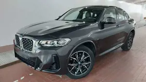 BMW X4 xDrive 30 d M Sport /LEDER / PANORAMA /KAMERA