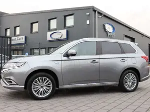 Mitsubishi Outlander Bild 3