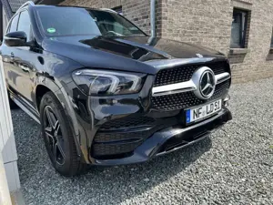 Mercedes-Benz GLE 300 d 4Matic 9G-TRONIC AMG Line