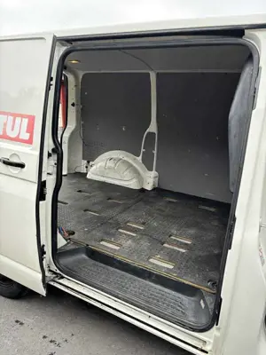 Volkswagen T5 Transporter