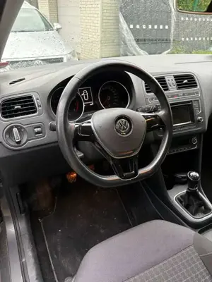 Volkswagen Polo Polo V 5-Türer 1.0 Comfortline Bild 5