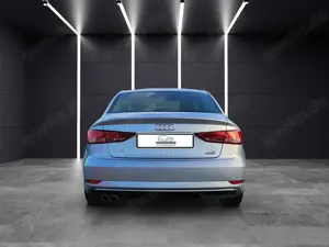 Audi A3 quattro sport*1Hand*Xenon*AHK*PDC*SitzHZ* Bild 5