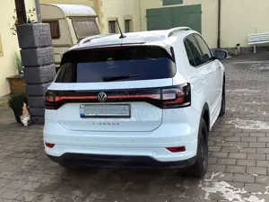 Volkswagen T-Cross T-Cross 1.0 TSI OPF Life Bild 2