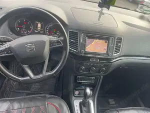 SEAT Alhambra 2.0 TDI Start  Stop DSG Crono Bild 3