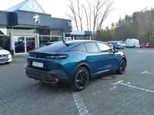 Peugeot 408 408 Plug-In Hybrid Plug-In Hybrid 225 e-EAT8 GT Bild 5