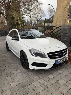 Mercedes-Benz A 200 CDI (BlueEFFICIENCY) 7G-DCT AMG Sport