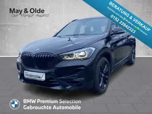 BMW X1 xDrive20i Sport Line AHK Pano Navi Leder LED