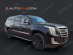 Cadillac Escalade Elegance 6.2 V8*Navi*LED*Bose*7Sitzer*