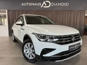 Volkswagen Tiguan Elegance 4Motion * PANO*MATRIX *VIRTUAL*