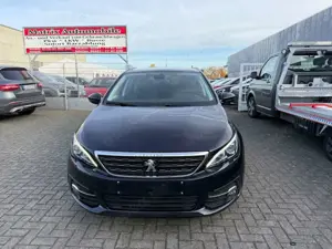 Peugeot 308 Bild 2