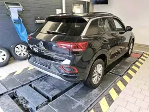 Volkswagen T-Roc Bild 3