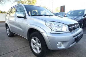 Toyota RAV 4 RAV4 2.0 Sol aus 1 Hand+AUTOMATIK+ALLRAD+K