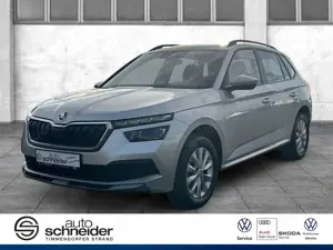 Skoda Kamiq Kamiq 1.0 TSI DSG Ambition AHK LED MirrorLink eFH.