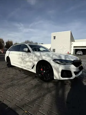 BMW 520 BMW 520d mit M Sportpaket Bild 3
