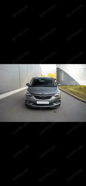 Opel Zafira Zafira Diesel 2.0 D (CDTI ecoFLEX) Start/Stop ON