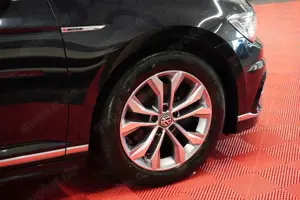 Volkswagen Passat Variant 2.0 TDI DSG 4Motion R-Line Sport Bild 5