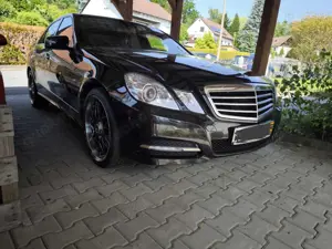 Mercedes-Benz E 300 CDI DPF BlueEFFICIENCY 7G-TRONIC Avantgarde