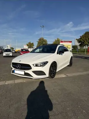 Mercedes-Benz CLA 220 AMG Line Pano