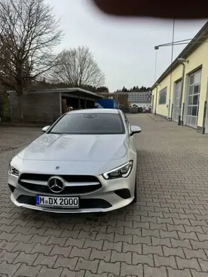 Mercedes-Benz CLA 180 Progressive