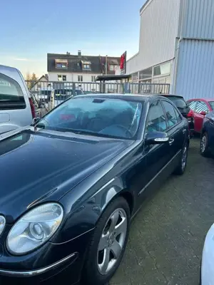 Mercedes-Benz E 320 Avantgarde