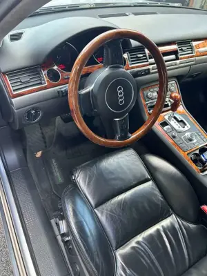 Audi A8 A8 3.0 TDI DPF quattro Bild 2