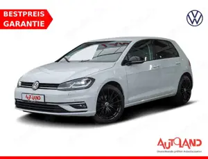 Volkswagen Golf VII 1.5 TSI Highline Standheizung LED DAB