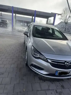 Opel Astra Bild 2