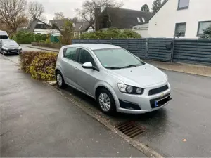 Chevrolet Aveo 1.2 Klimaanlage 1.Hand Top! 2012! sTÜV fällig!