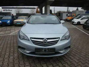 Opel Cascada Bild 2