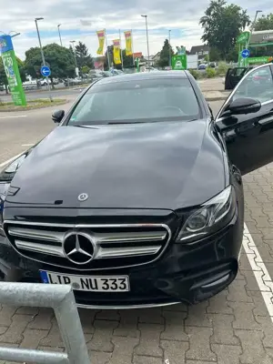 Mercedes-Benz E 200 E 200 (213.042)