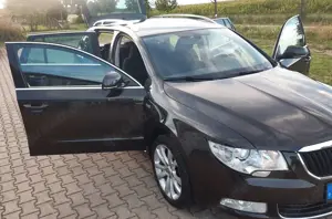 Skoda Superb Combi 1.8 TSI Family, neuer TÜV bei kauf incl.