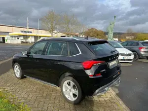 Skoda Kamiq DSG AHK ACC LED KAMERA NAVI  TOTWINKEL Bild 5