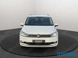 Volkswagen Touran 2.0TDI DSG Active LED STHZ Carplay SHZ Rear View V Bild 2