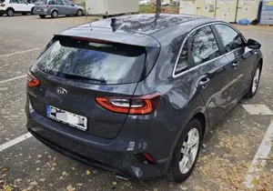 Kia Ceed / cee'd 1.4 T-GDI DCT OPF Vision Bild 4