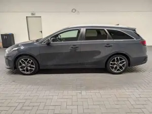 Kia Ceed SW / cee'd SW Ceed SW GT-Line Navi/SHZ+Bel./LHZ/Kam/JBL/17-LM Bild 2