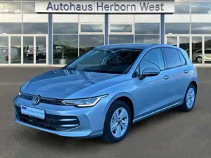 Volkswagen Golf VIII 2.0 TDI Lim Life DSG LED Navi Allwetterreifen