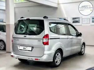 Ford Tourneo Courier Bild 5