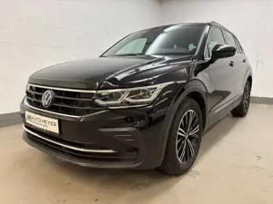 Volkswagen Tiguan MOVE 2.0 TDI DSG AHK Navi Kamera ACC